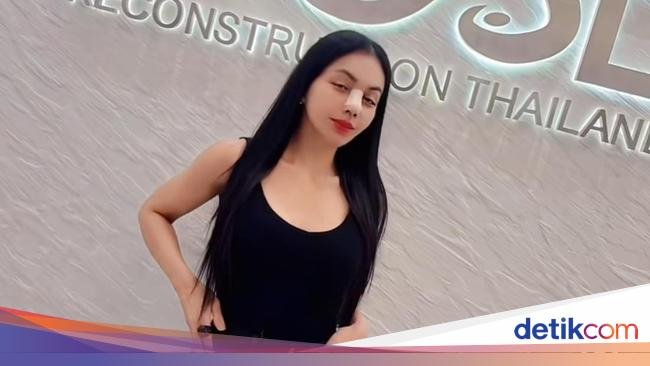 Momen Denada Makan Donat hingga Nasi Padang yang Curi Perhatian