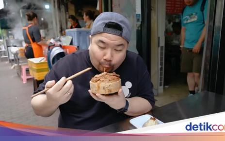 Nex Carlos Kulineran di China, Cicip Tahu Busuk dan Nasi Kukus