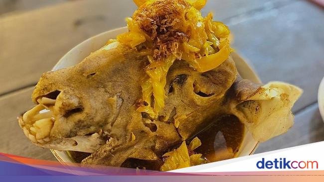 5 Tips Membersihkan Kepala Kambing, Bebas Bulu dan Prengus!
