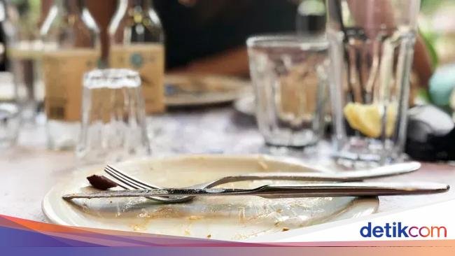 Tega! Pengantin Tak Sajikan Makanan Layak untuk Tamu