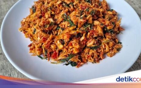 Resep Ayam Suwir Kemangi yang Pedas Segar