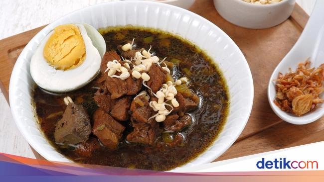 Resep Rawon Daging Sapi Khas Surabaya yang Mlekoh Nagih