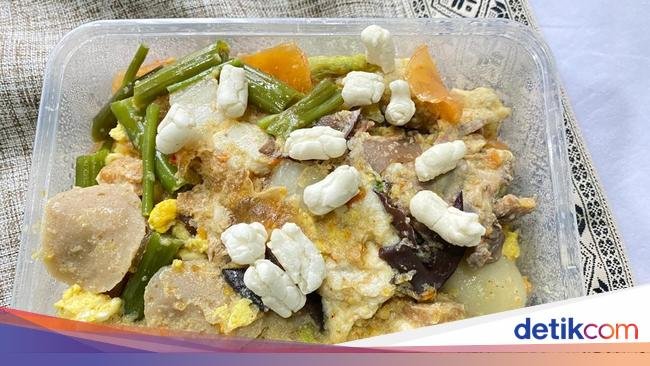 Seblak Cobek Teh Ida, 'Hidden Gem' Sedap dalam Gang Braga