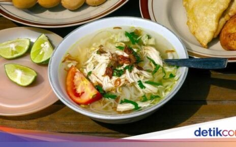 Resep Soto Ayam Bening Khas Semarang yang Sedep Miroso