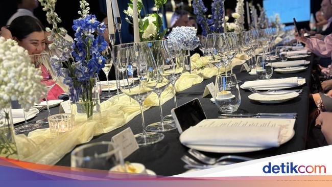 Mewah! 'Symphony of the Senses' Sajikan Foie Grass dan Steak MB8+