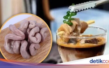 Viral Minuman Kopi Topping Sate Usus Babi, Gimana Rasanya?