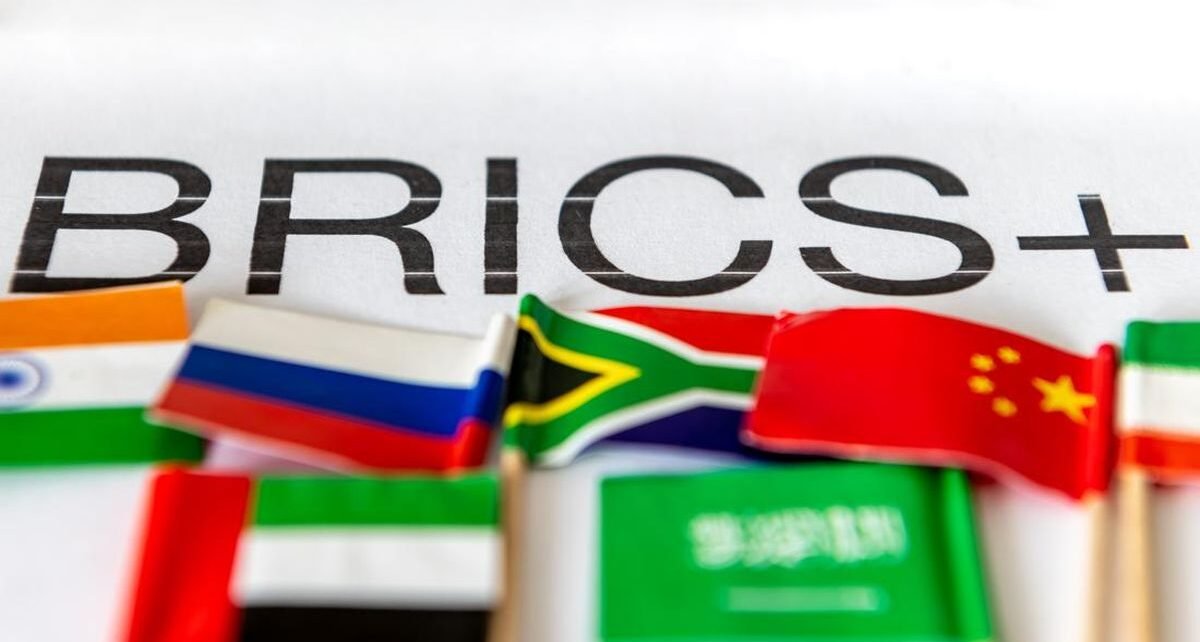 Uang Kertas BRICS Pecahan 200 Viral di Tengah KTT Brasil, Sudah Rilis?