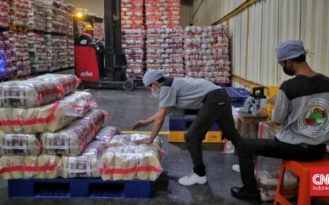 Ritel Ngeluh Pasokan Beras Premium Seret, Harga Justru Naik