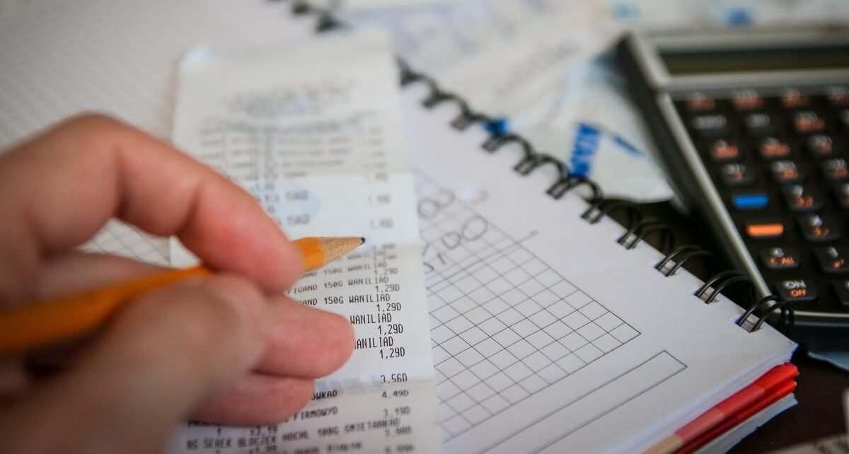 Tips Kelola Modal Bisnis Agar Tak Terlilit Utang Seperti Syakir Daulay