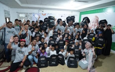 Internet dan Laptop, CSR Moratelindo untuk Rumah Yatim Pekanbaru