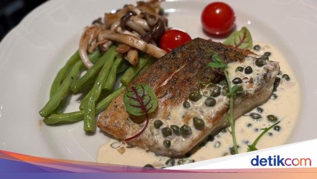 Baru! Sensasi Menikmati Nasi Manado hingga Barramundi di Restoran Elegan