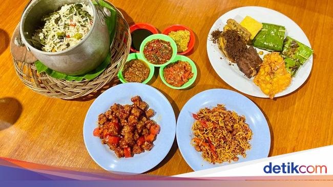 Raos Pisan! Ayam Goreng dan Prasmanan Sunda Sejak 1989