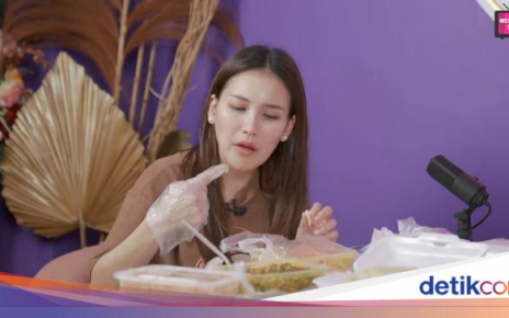 Ayu Ting Ting Cicip Makanan Afrika, Ada Fufu hingga Okro