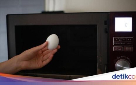 Awas Keliru! 10 Makanan Ini Tidak Cocok Dipanaskan di Microwave