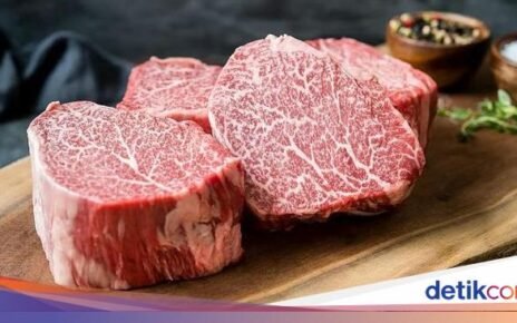 Juicy Pol! 10 Daging Terbaik di Dunia dari Ayam Cemani hingga Wagyu