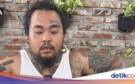 King Abdi Dikecam Usai Viral Videonya Promosi Toko Miras di Malang