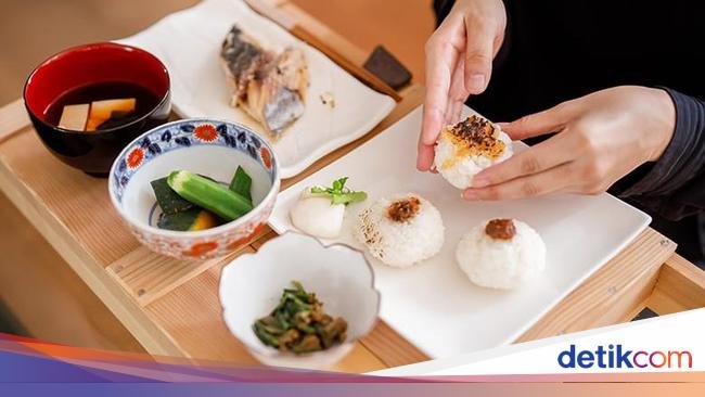 Hanya di Jepang, Ada Layanan Sewa Nenek buat Ajari Masak