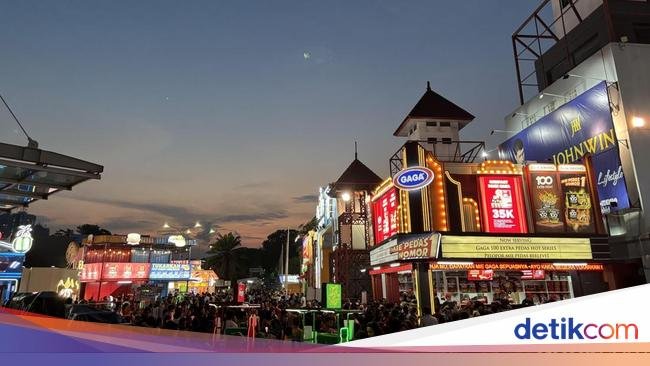 Serunya Cicip Matcha Latte Jumbo 1 Liter dan Es Serut di PRJ