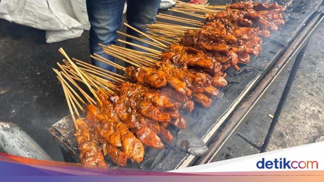7 Sate Paling Legendaris di Jakarta, Ada yang Sejak 1963!
