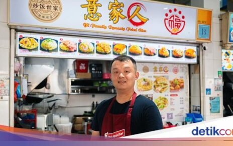 Mantan Chef Resto Din Tai Fung Kini Jualan Nasi Goreng di Food Court