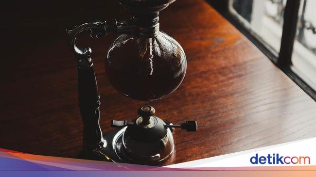 Bikin Kopi pakai Siphon Coffee Maker vs French Press, Apa Bedanya?