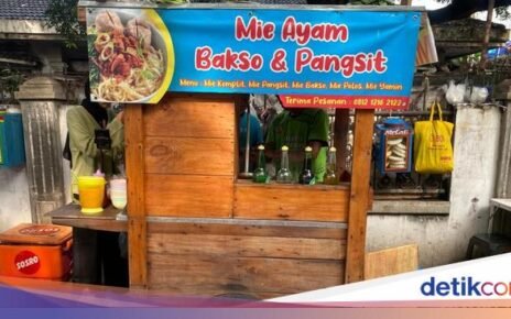 Mie Ayam Pak Loso Legendaris di Menteng, Seporsi Cuma Rp 15 Ribu