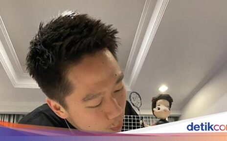 Potret Kevin Sanjaya Makan bareng Istri di Australia hingga Eropa