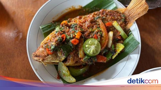 Oseng Nila dan Ampas Kecap khas Sunda di Warung Langganan PNS