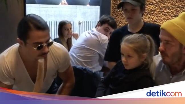 10 Potret Salt Bae Mejeng Bareng Tokoh Dunia, Sosoknya Nyentrik!