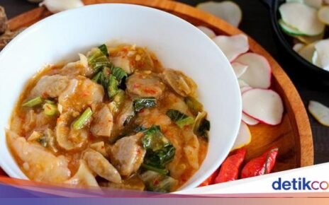 Resep Seblak Bakso yang Pedas Menyengatnya Bikin Nagih