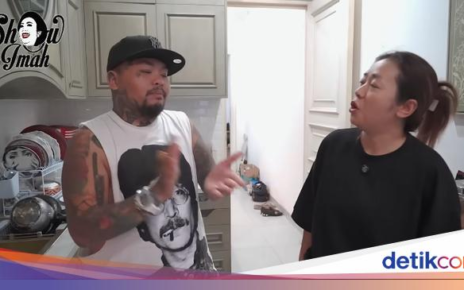 Soimah dan King Abdi Kompak Masak Orek dan Ikan di Rumah Ivan Gunawan