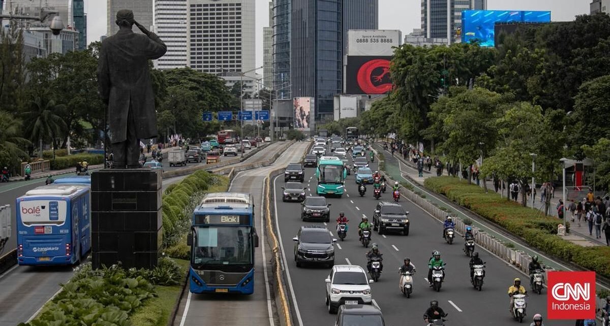 Transjakarta Alihkan dan Tutup Rute Bus Imbas Demo, Ini Daftarnya