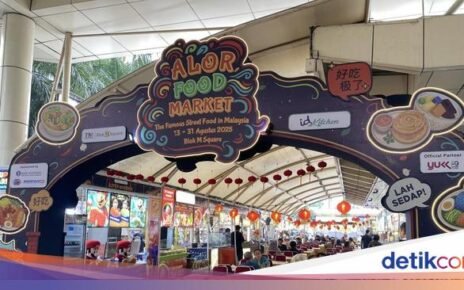 Di Blok M Bisa Jajan Canai hingga Roti Daging Viral Ala Jalan Alor Malaysia