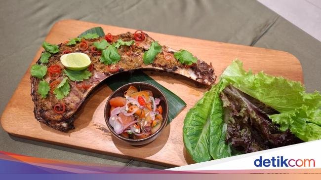 Sedap! Ikan Bakar Kunyit hingga Rahang Tuna Dabu-dabu buatan Chef Juna