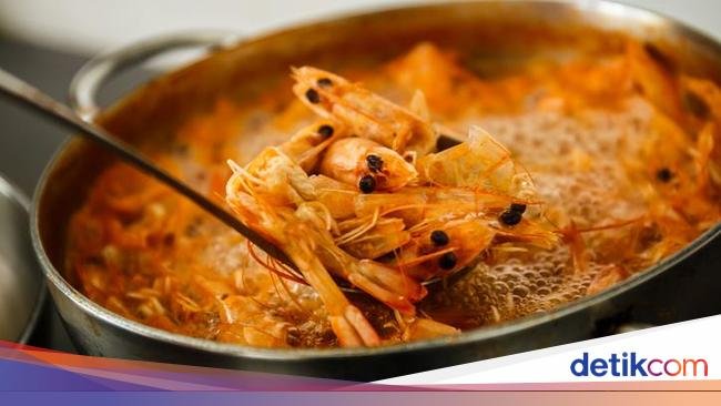 Sedap! Begini Cara Membuat Kaldu Seafood yang Gurih Maksimal