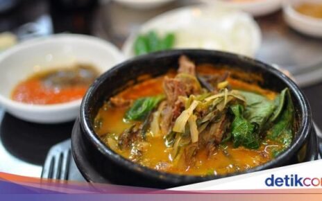 Korea Selatan Punya 7 Makanan Nyeleneh, Sup Anjing hingga Cacing Sendok