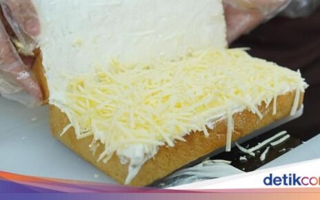 Nikmatnya Roti Bakar dengan Sentuhan Belanda ala Noni Lekker Bandung
