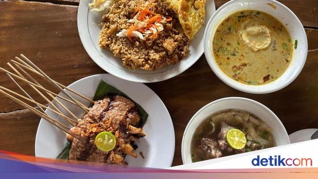 Gurih Hangat Soto Betawi dan Nasgor Kambing Legendaris di Jaksel