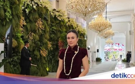 Wulan Guritno Racik Minuman hingga Pamer Kue Ultah Mie Ayam