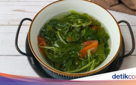 Benarkah Memanaskan Sayur Bayam Bisa Beracun? Ini Kata Ahli Gizi