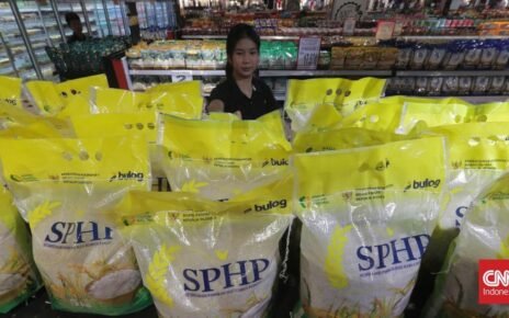 Amran Pastikan Beras SPHP Rusak Bisa Ditukar Meski Kemasan Terbuka