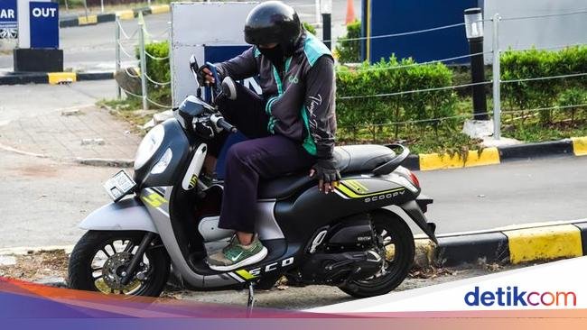 Aksi Solidaritas Netizen Asia Tenggara untuk Ojol hingga Es Kopi 'Ngumpet' di Jakarta