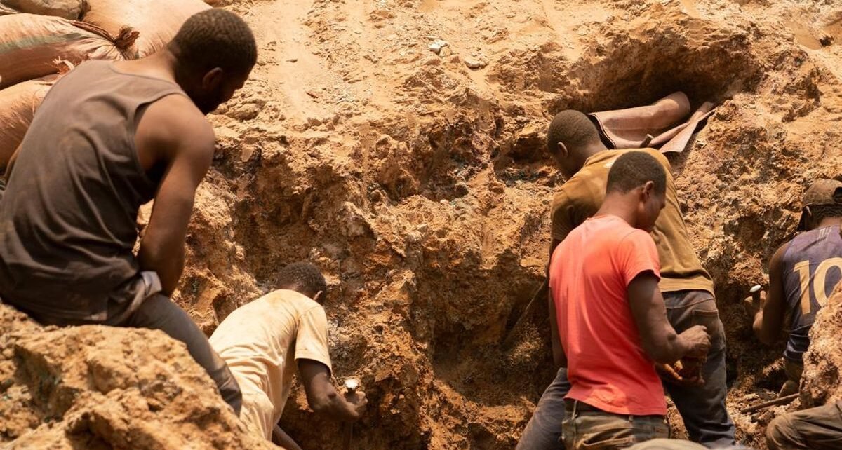 AS, China, dan Jepang Berebut Kendali Mineral di Afrika