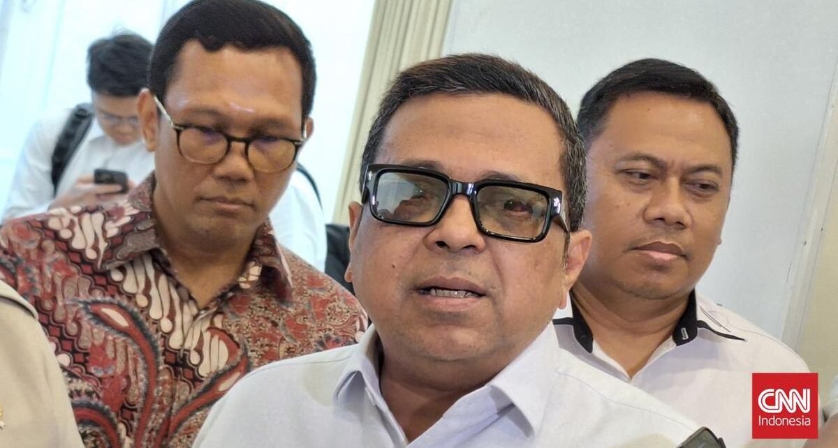Haikal Hasan Akan Terbang ke China Cek Isu Minyak Babi di Nampan MBG