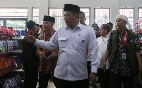 Menkop Ferry Juliantono Soroti Keberhasilan Kopdes Pucangan Tuban