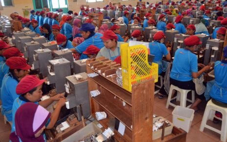 Prabowo Perpanjang Diskon 50 Persen Iuran JKK BPJS hingga 2026