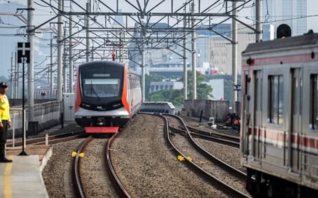 Rute KRL Batal Diperpanjang Sampai Karawang