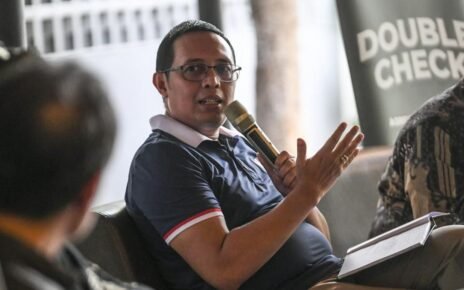 Jejak Hasan Nasbi, dari Lembaga Survei Sampai Komisaris Pertamina