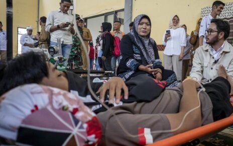 Daftar Pihak yang Minta MBG Disetop-Evaluasi Buntut Banyak Keracunan