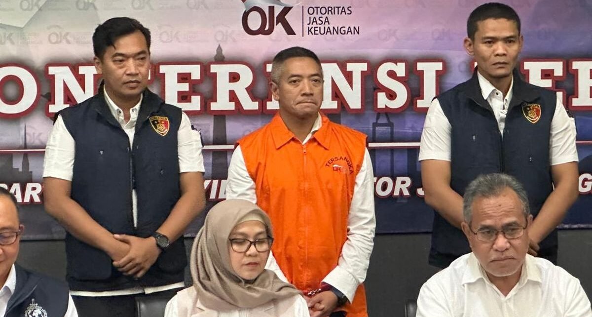 Profil Adrian Gunadi, Bos Pinjol Bangkrut yang Jadi Tahanan OJK